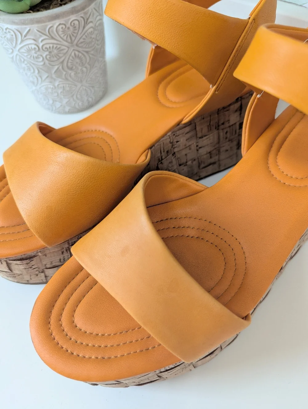 Sarto Women's Orange Cork Platform Sandals 8.5 Leather Upper Demi 2